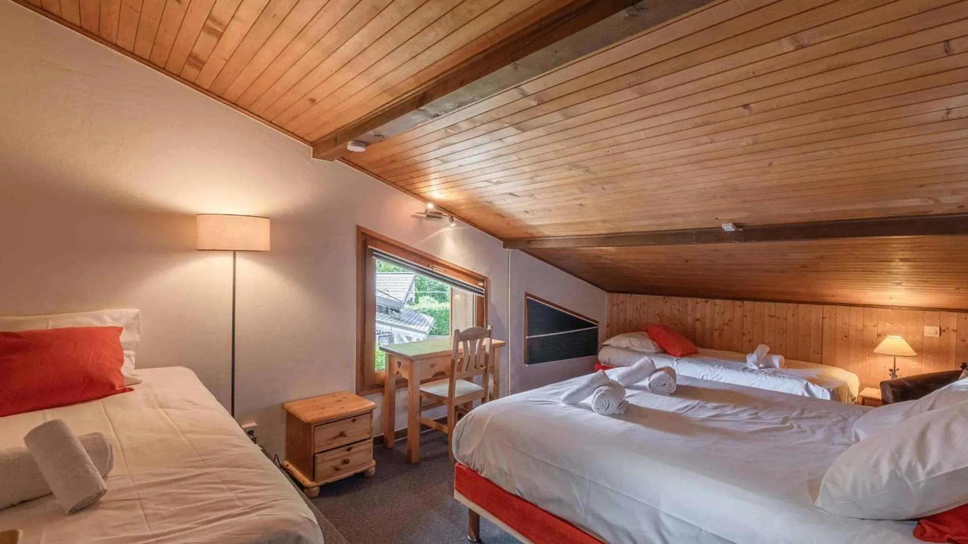 Appartement Spacieux Au Centre De Morzine, 14 Pers, A 100M Des Remontees Mecaniques, Animaux Acceptes - Fr-1-754-81 Apartment Morzine