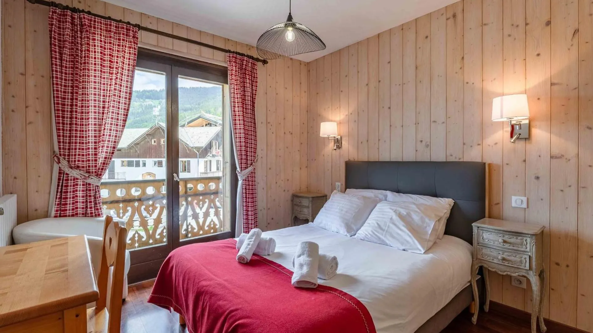 Appartement Spacieux Au Centre De Morzine, 14 Pers, A 100M Des Remontees Mecaniques, Animaux Acceptes - Fr-1-754-81 Morzine